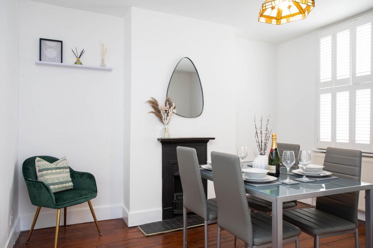 30 Percent Off Monthly Stays - City Centre - 3 Bedrooms St Albans Экстерьер фото
